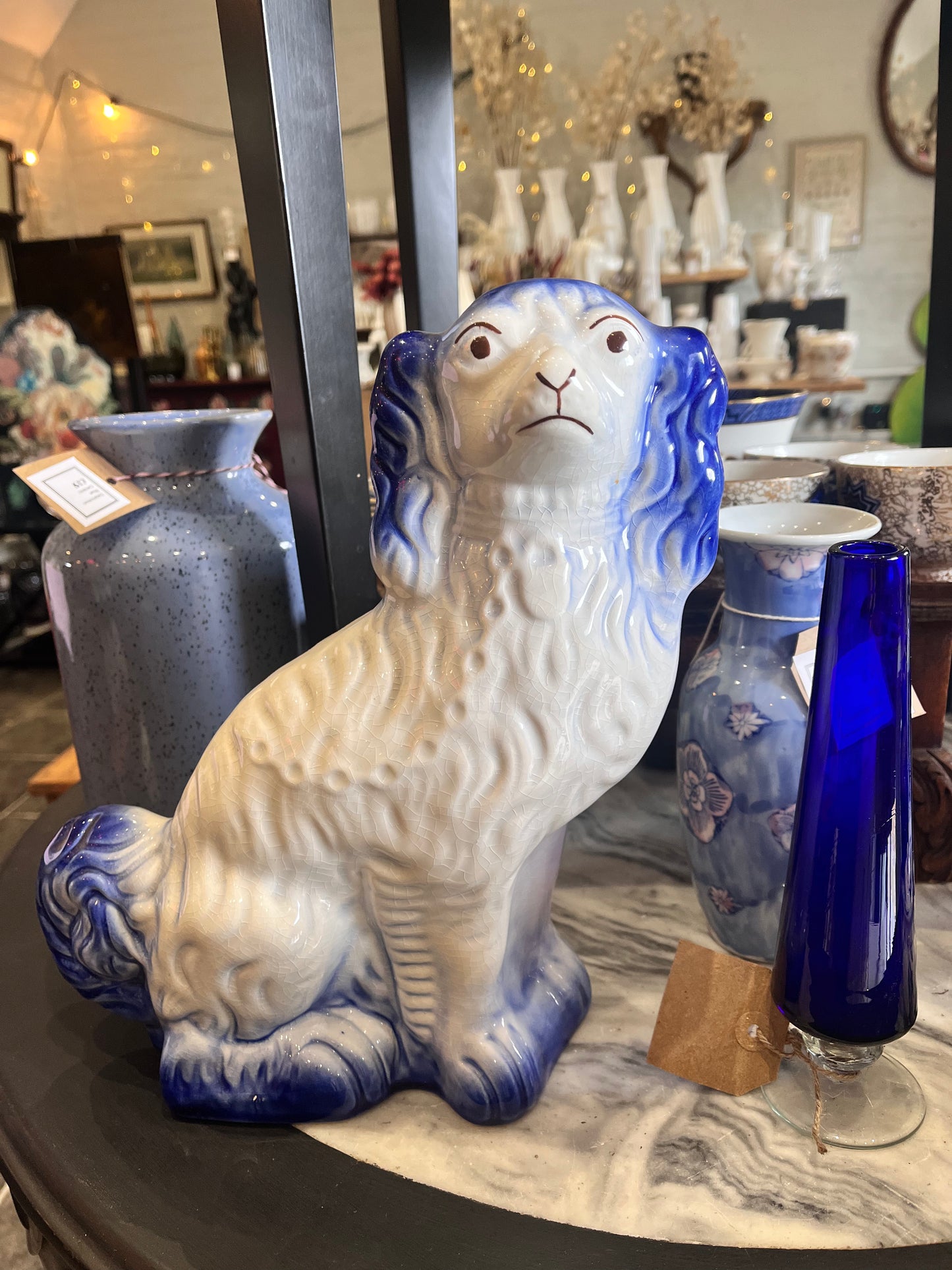 Flow Blue Wally Dog