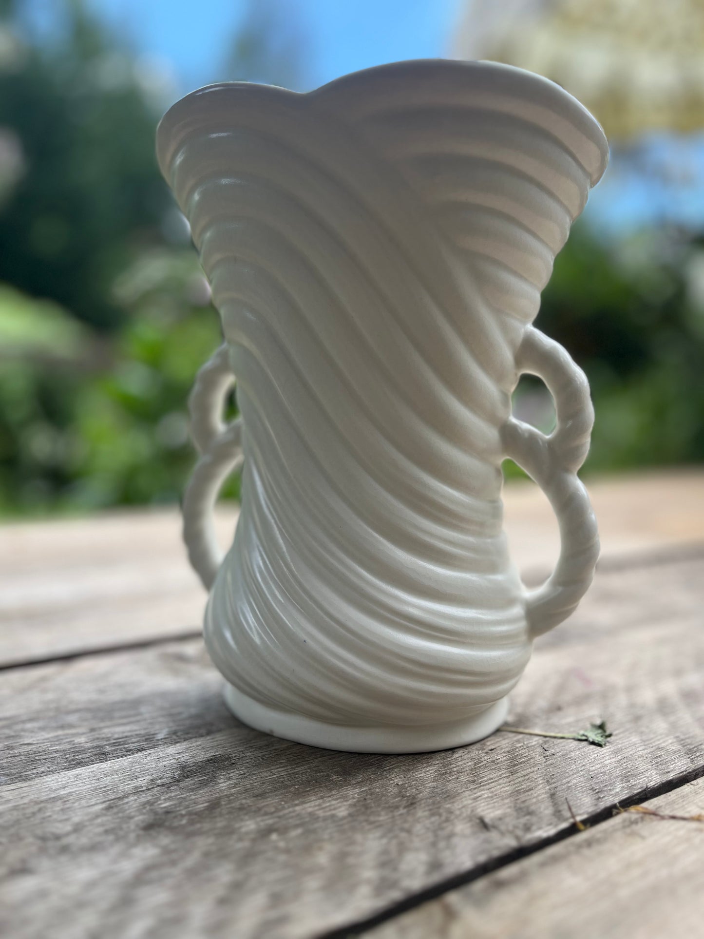 Sylvac Rope Vase With Frog