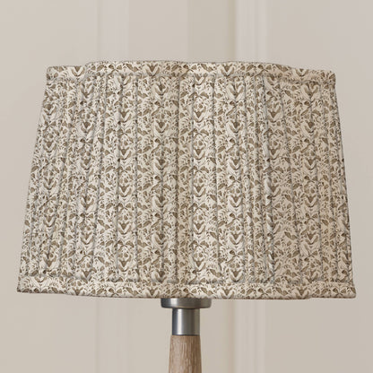 Juna Pleated Scalloped Lamp Shade Stone: Stone / 20 x 30 x 30cm