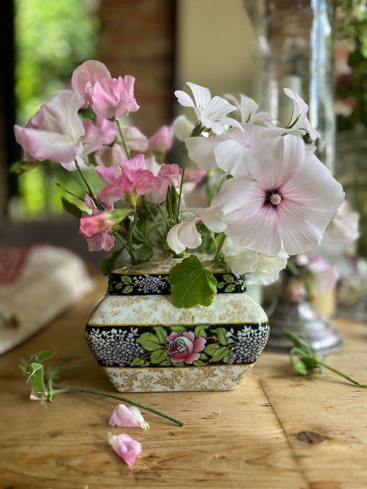 Royal Winton Versaille Vase