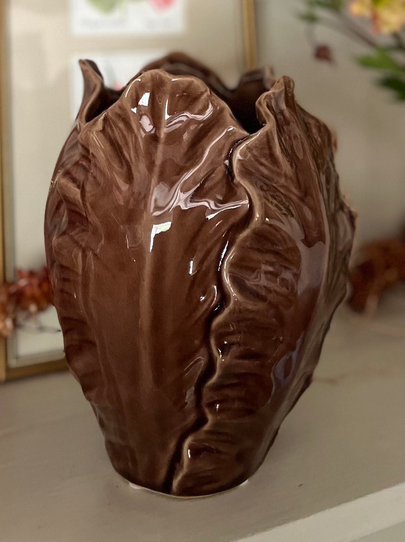 Brown leaf vase ***new