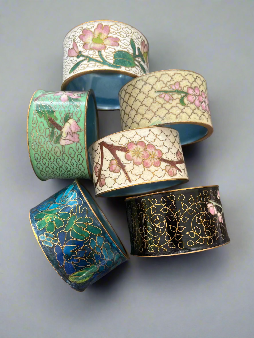 Cloisonne Style Napkin Ring Set